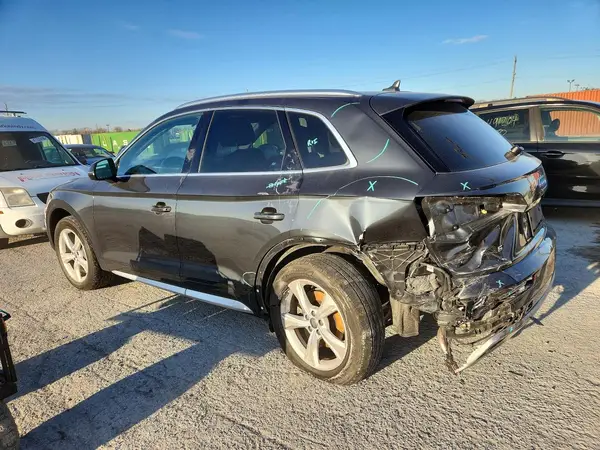 WA1BNAFY4L2069600 2020 AUDI Q5 - Image 2