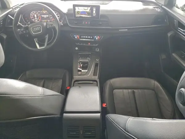 WA1BNAFY4L2075249 2020 AUDI Q5 - Image 8