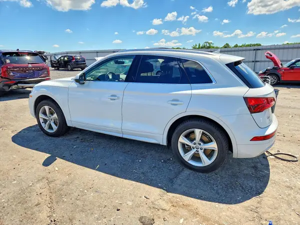WA1BNAFY4L2102997 2020 AUDI Q5 - Image 2