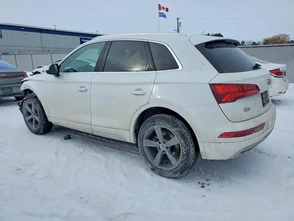 WA1BNAFY4L2106158 2020 AUDI Q5 - Image 2