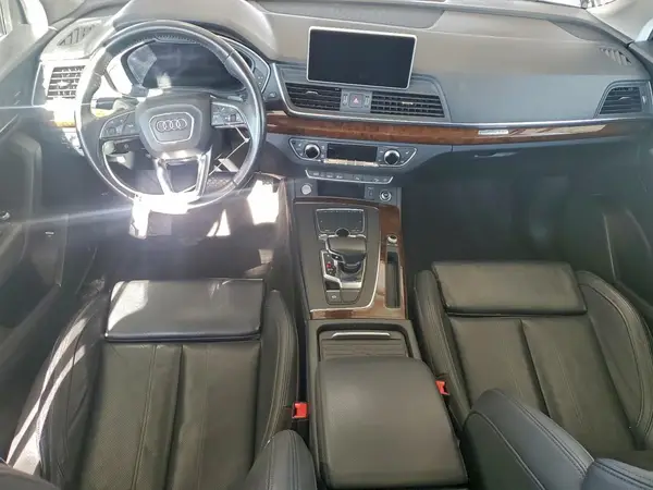 WA1BNAFY4L2106838 2020 AUDI Q5 - Image 8