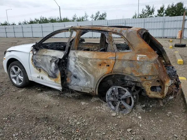 WA1BNAFY5J2002808 2018 AUDI Q5 - Image 2