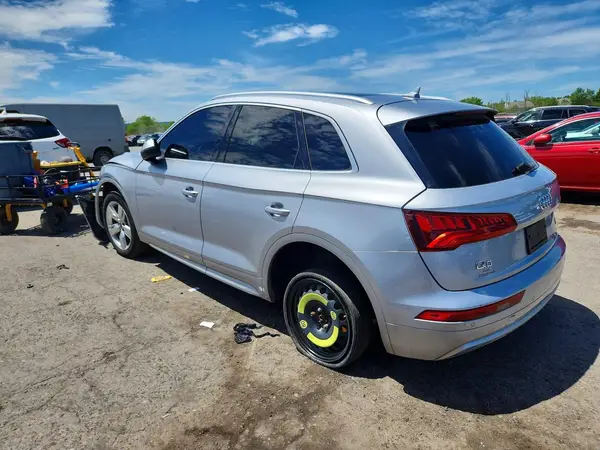 WA1BNAFY5J2010004 2018 AUDI Q5 - Image 2