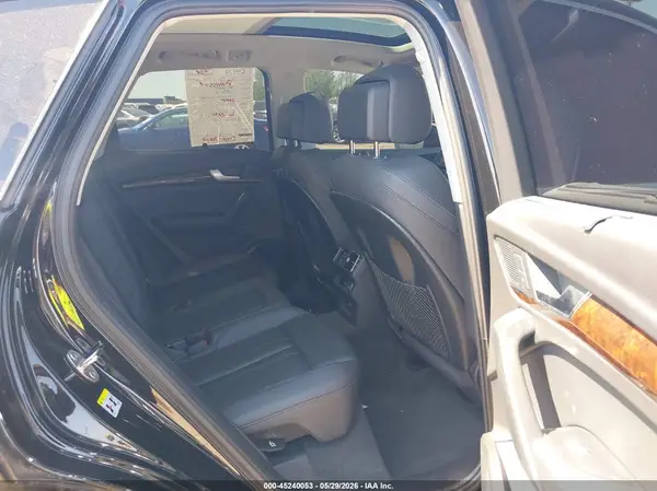 WA1BNAFY5J2015249 2018 AUDI Q5 - Image 8
