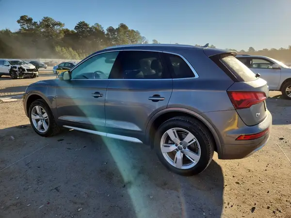 WA1BNAFY5J2015557 2018 AUDI Q5 - Image 2