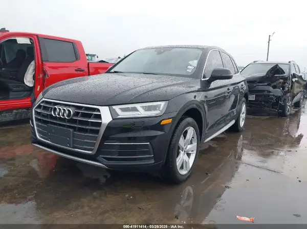 WA1BNAFY5J2016448 2018 AUDI Q5 - Image 2