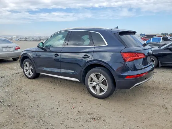WA1BNAFY5J2019964 2018 AUDI Q5 - Image 2