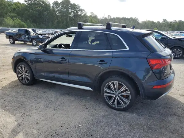 WA1BNAFY5J2021827 2018 AUDI Q5 - Image 2
