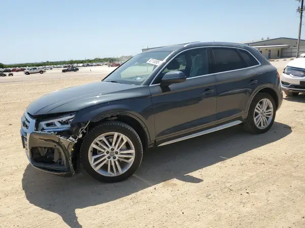 WA1BNAFY5J2023853 2018 AUDI Q5 - Image 1
