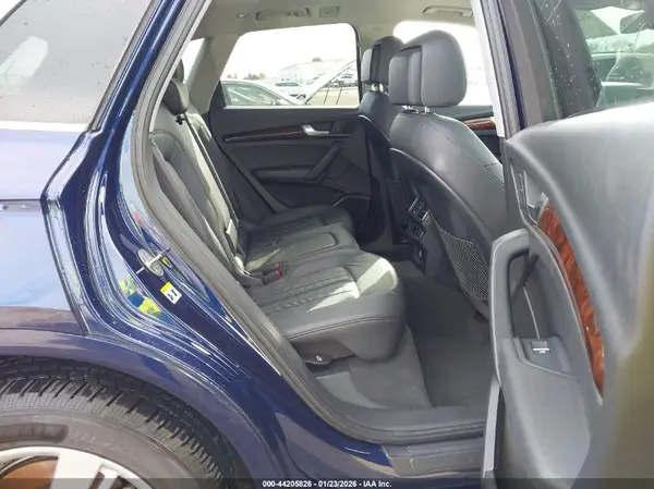 WA1BNAFY5J2023920 2018 AUDI Q5 - Image 8