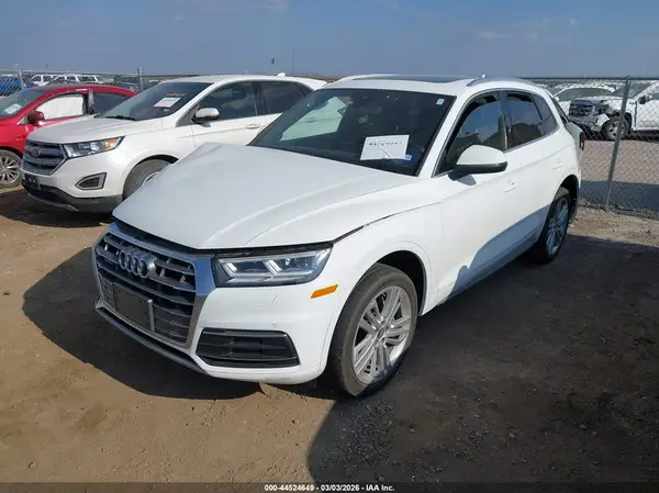 WA1BNAFY5J2049207 2018 AUDI Q5 - Image 2