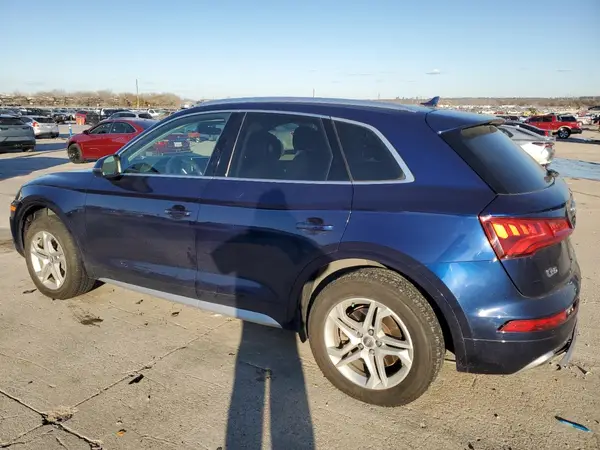 WA1BNAFY5J2057064 2018 AUDI Q5 - Image 2
