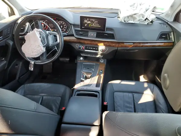 WA1BNAFY5J2058750 2018 AUDI Q5 - Image 8