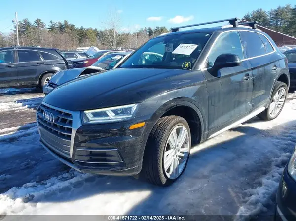 WA1BNAFY5J2070431 2018 AUDI Q5 - Image 2