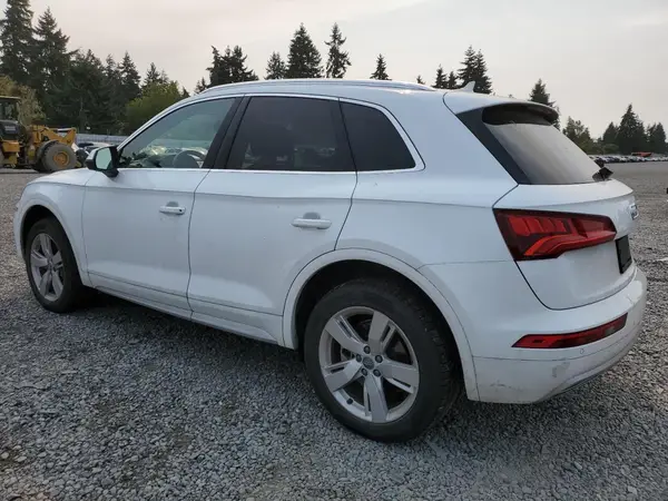 WA1BNAFY5J2071580 2018 AUDI Q5 - Image 2