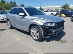 WA1BNAFY5J2076732 2018 AUDI Q5