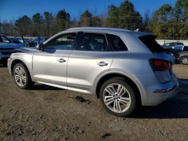 WA1BNAFY5J2081736 2018 AUDI Q5 - Image 2