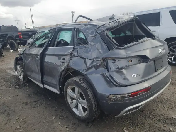WA1BNAFY5J2081784 2018 AUDI Q5 - Image 2