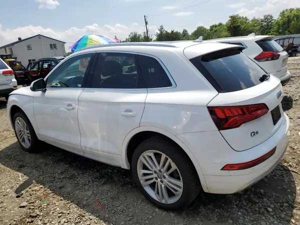 WA1BNAFY5J2082661 2018 AUDI Q5 - Image 2