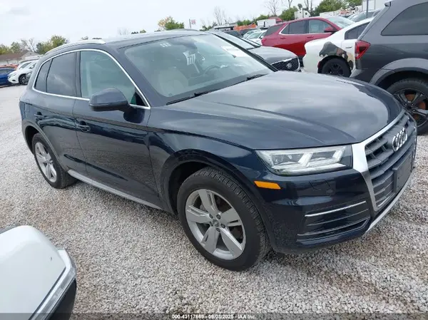 WA1BNAFY5J2087259 2018 AUDI Q5 - Image 1