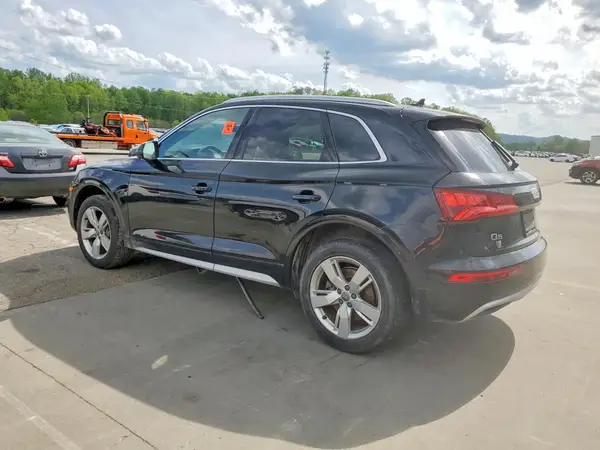 WA1BNAFY5J2087455 2018 AUDI Q5 - Image 2