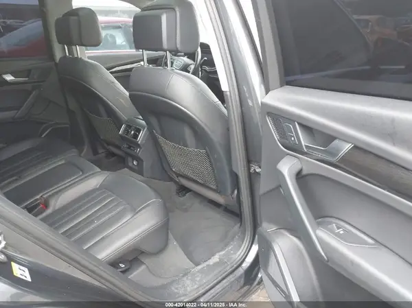WA1BNAFY5J2095815 2018 AUDI Q5 - Image 8