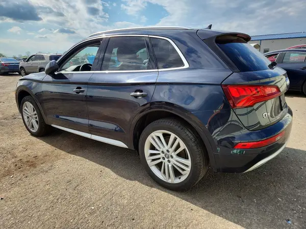 WA1BNAFY5J2096852 2018 AUDI Q5 - Image 2
