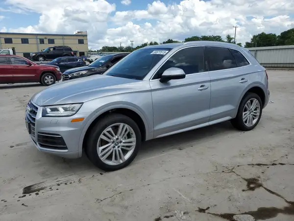 WA1BNAFY5J2097127 2018 AUDI Q5 - Image 1