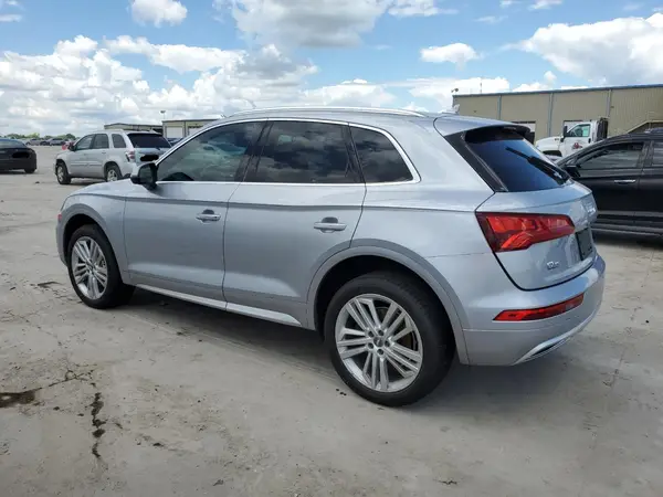 WA1BNAFY5J2097127 2018 AUDI Q5 - Image 2