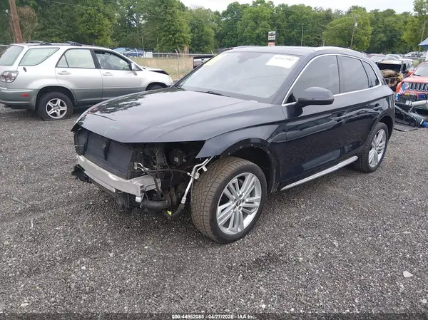 WA1BNAFY5J2103203 2018 AUDI Q5 - Image 2