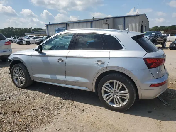 WA1BNAFY5J2103394 2018 AUDI Q5 - Image 2