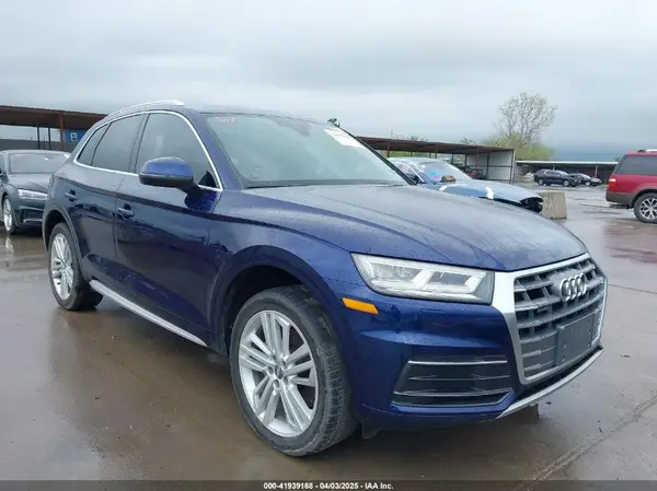 WA1BNAFY5J2104383 2018 AUDI Q5 - Image 1