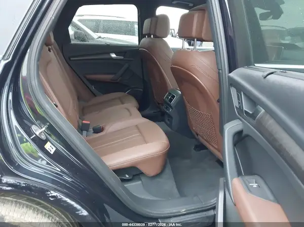 WA1BNAFY5J2106070 2018 AUDI Q5 - Image 8