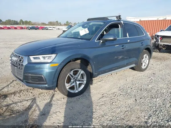 WA1BNAFY5J2108949 2018 AUDI Q5 - Image 2