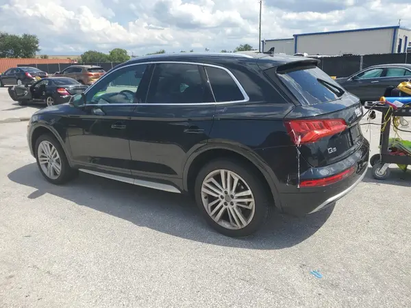 WA1BNAFY5J2109115 2018 AUDI Q5 - Image 2