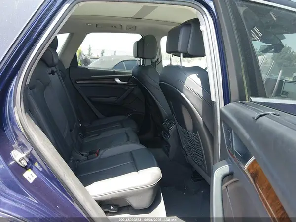 WA1BNAFY5J2113150 2018 AUDI Q5 - Image 8