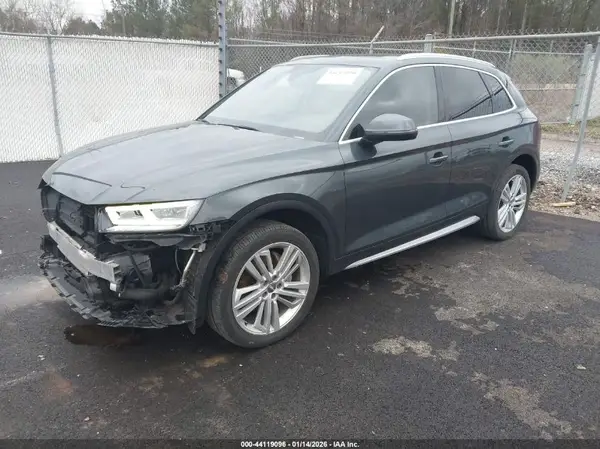 WA1BNAFY5J2127467 2018 AUDI Q5 - Image 2