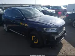 WA1BNAFY5J2145256 2018 AUDI Q5
