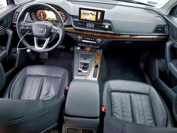 WA1BNAFY5J2151204 2018 AUDI Q5 - Image 8