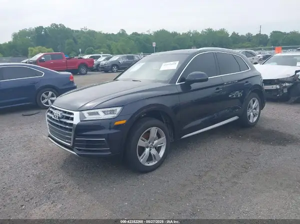WA1BNAFY5J2162641 2018 AUDI Q5 - Image 2