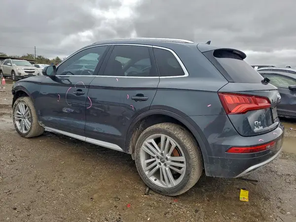 WA1BNAFY5J2174126 2018 AUDI Q5 - Image 2