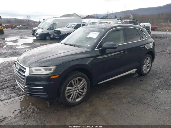 WA1BNAFY5J2174319 2018 AUDI Q5 - Image 2