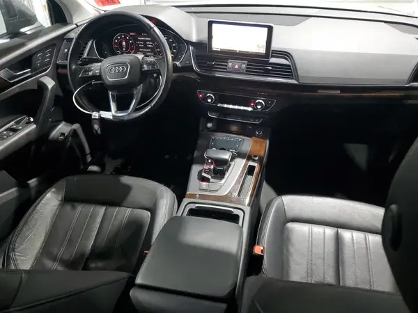 WA1BNAFY5J2197244 2018 AUDI Q5 - Image 8