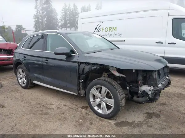 WA1BNAFY5J2204368 2018 AUDI Q5 - Image 1