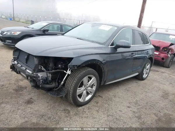 WA1BNAFY5J2204368 2018 AUDI Q5 - Image 2