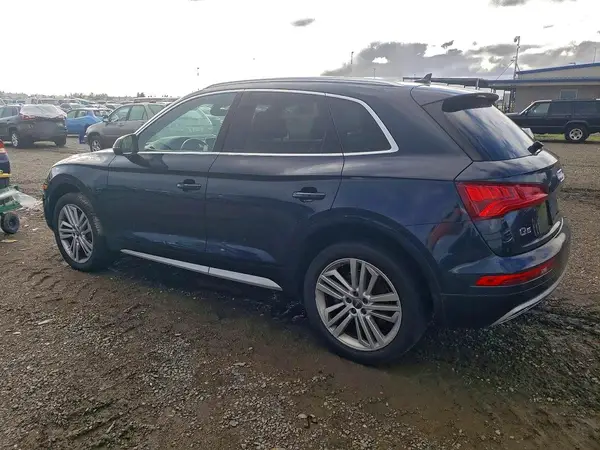 WA1BNAFY5J2206928 2018 AUDI Q5 - Image 2