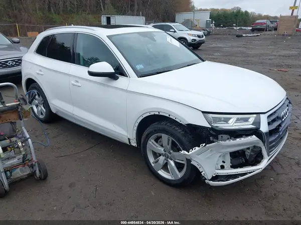 WA1BNAFY5J2208372 2018 AUDI Q5 - Image 1
