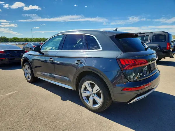 WA1BNAFY5J2214513 2018 AUDI Q5 - Image 2