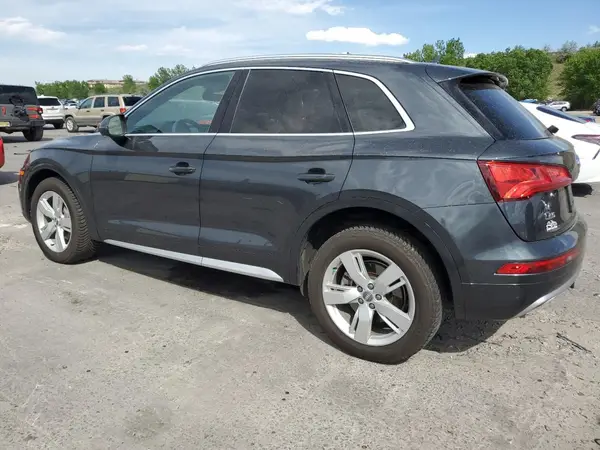 WA1BNAFY5J2225477 2018 AUDI Q5 - Image 2