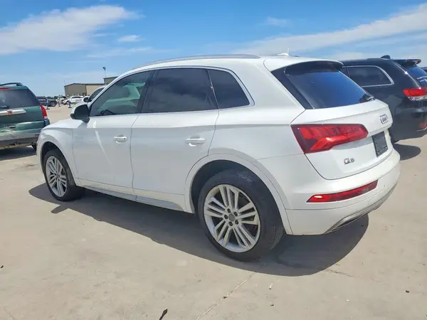 WA1BNAFY5J2229027 2018 AUDI Q5 - Image 2
